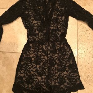 Bebe sz small black and creme lace deep v neck